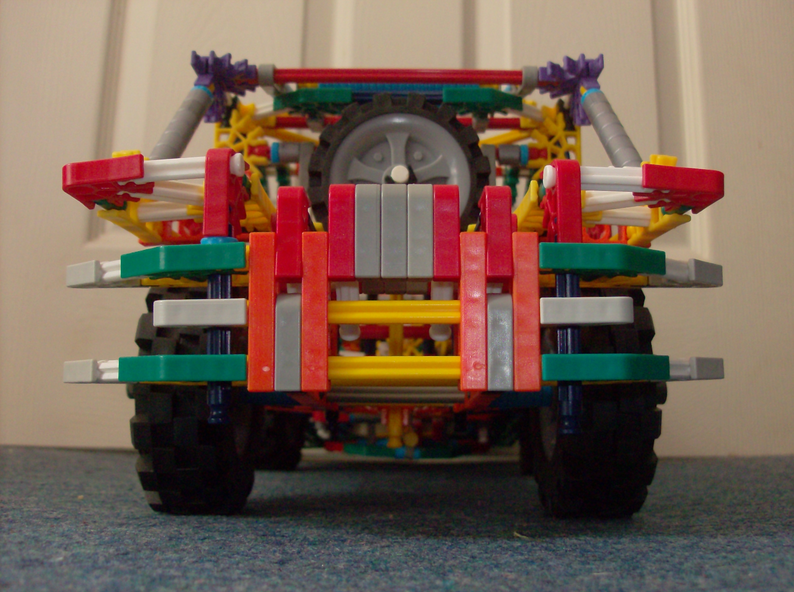 Knex car (20).JPG