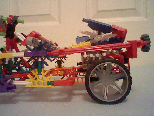 Knex car crash (3).JPG