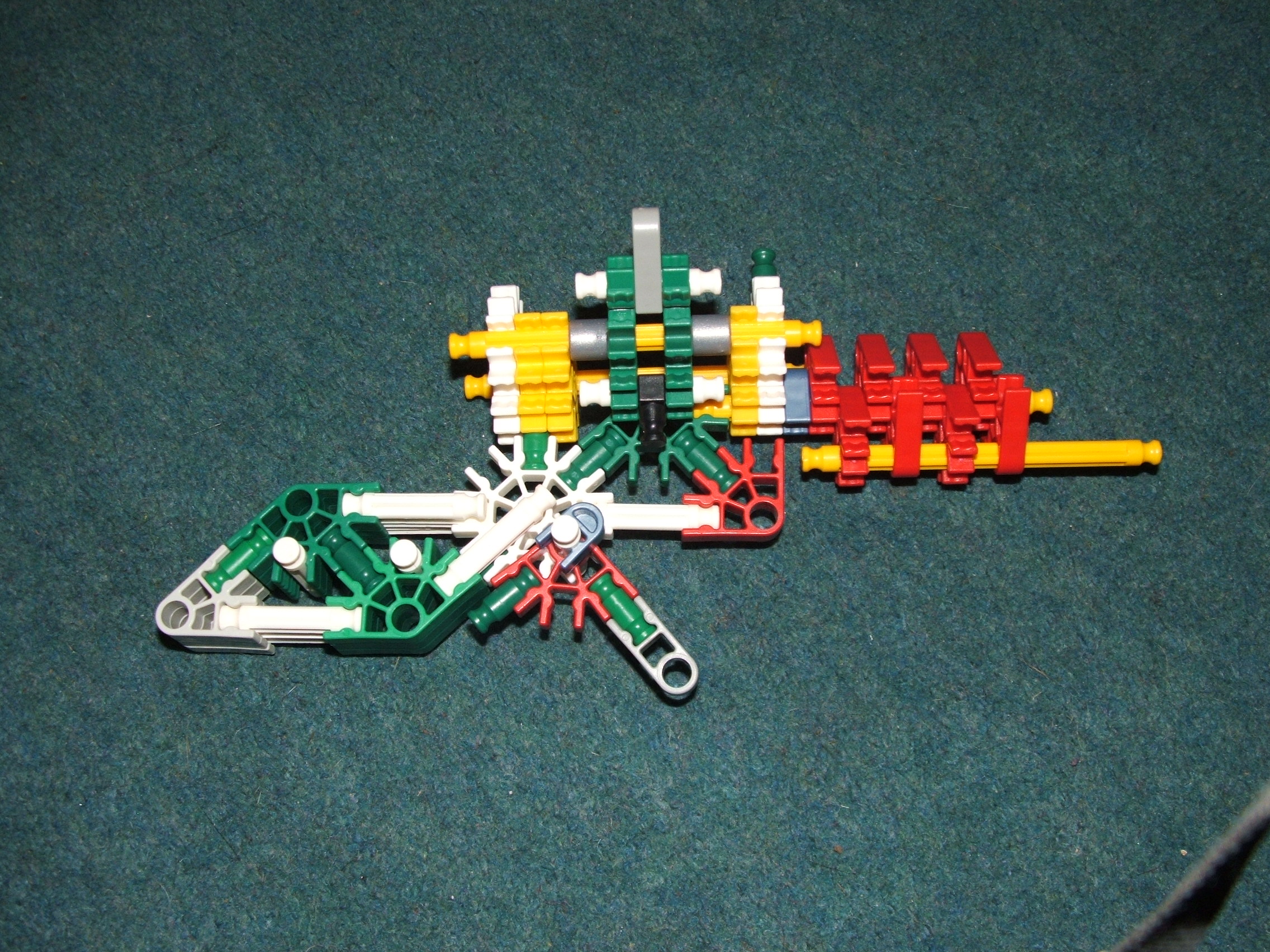 Knex pistol pictures 042.jpg