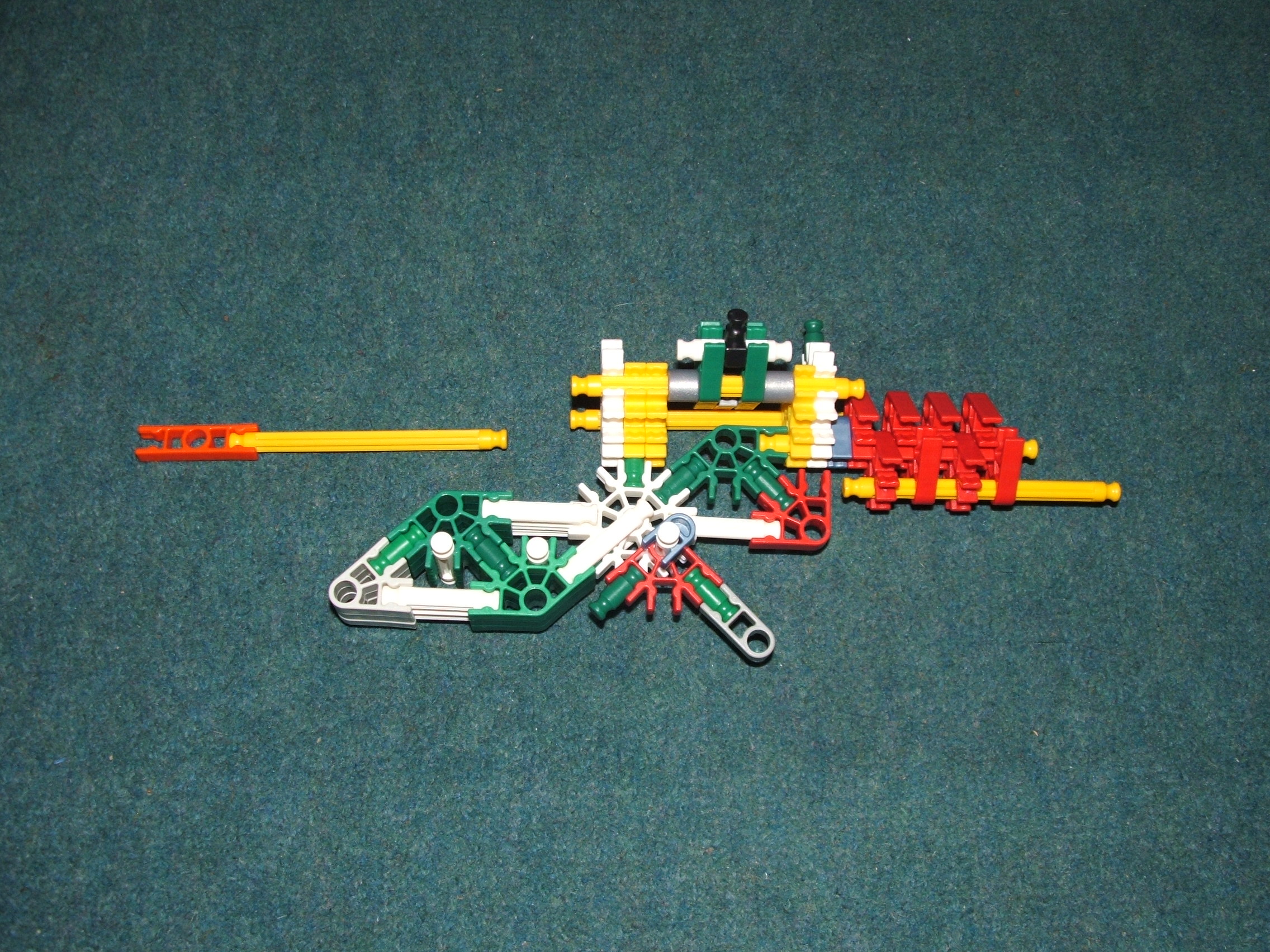 Knex pistol pictures 043.jpg