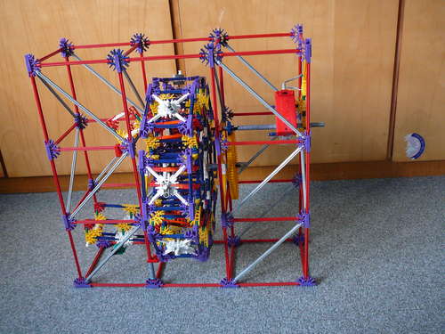 Knex-wheel-lift-with-holes.jpg