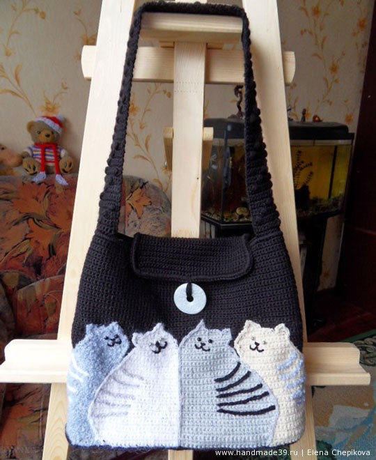 Knitted-bag-Cats-08.jpg