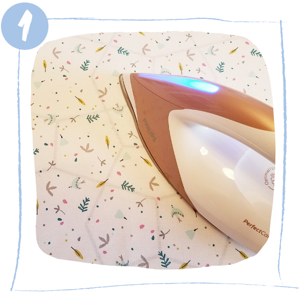 L'Atelier de B&eacute;ryl - Tutoriels pour Quiet Books - Blog - Page formes g&eacute;om&eacute;triques - &eacute;tape 1 - pr&eacute;paration du tissus.png