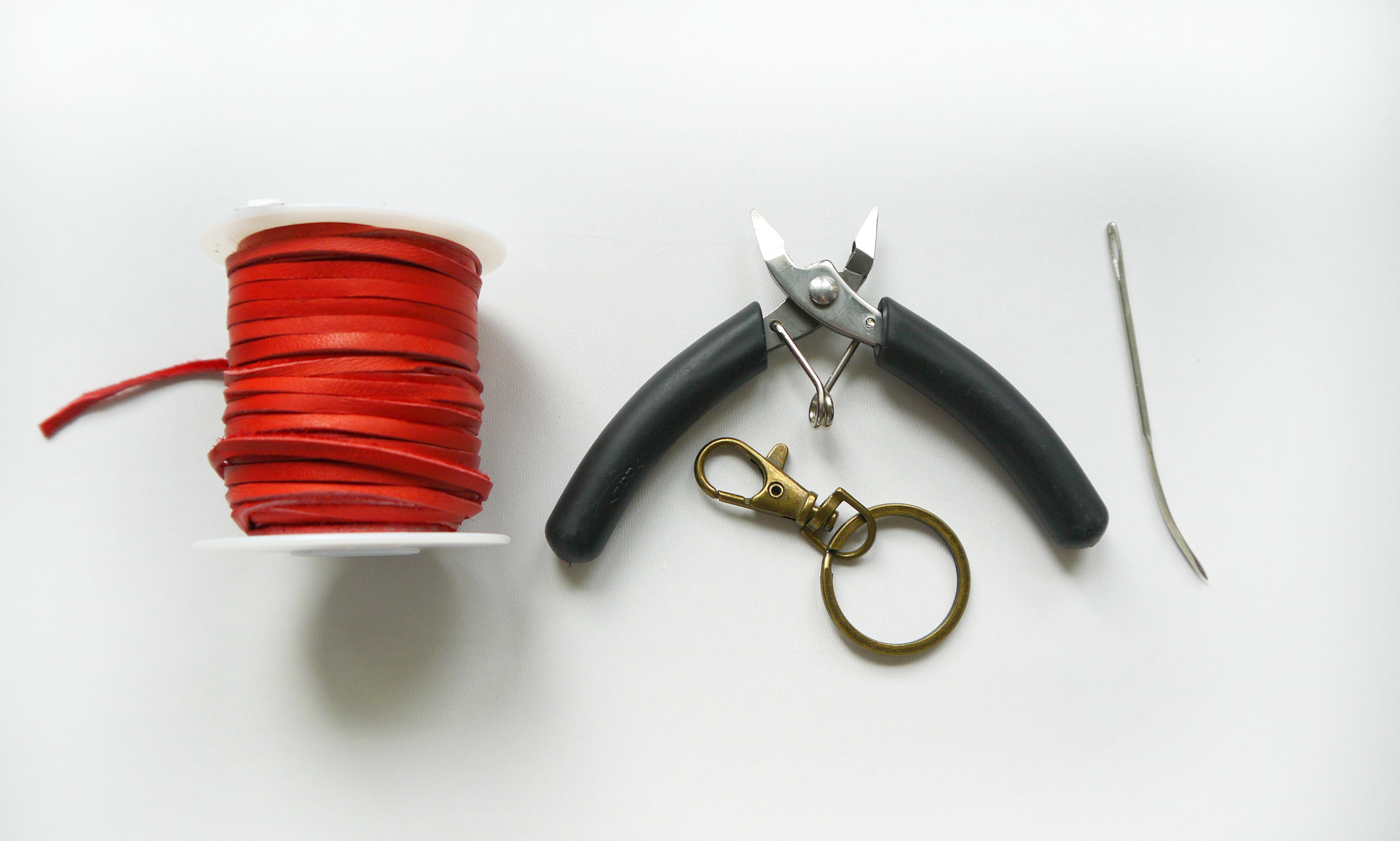 LEATHER TASSLE - MATERIALS.jpg