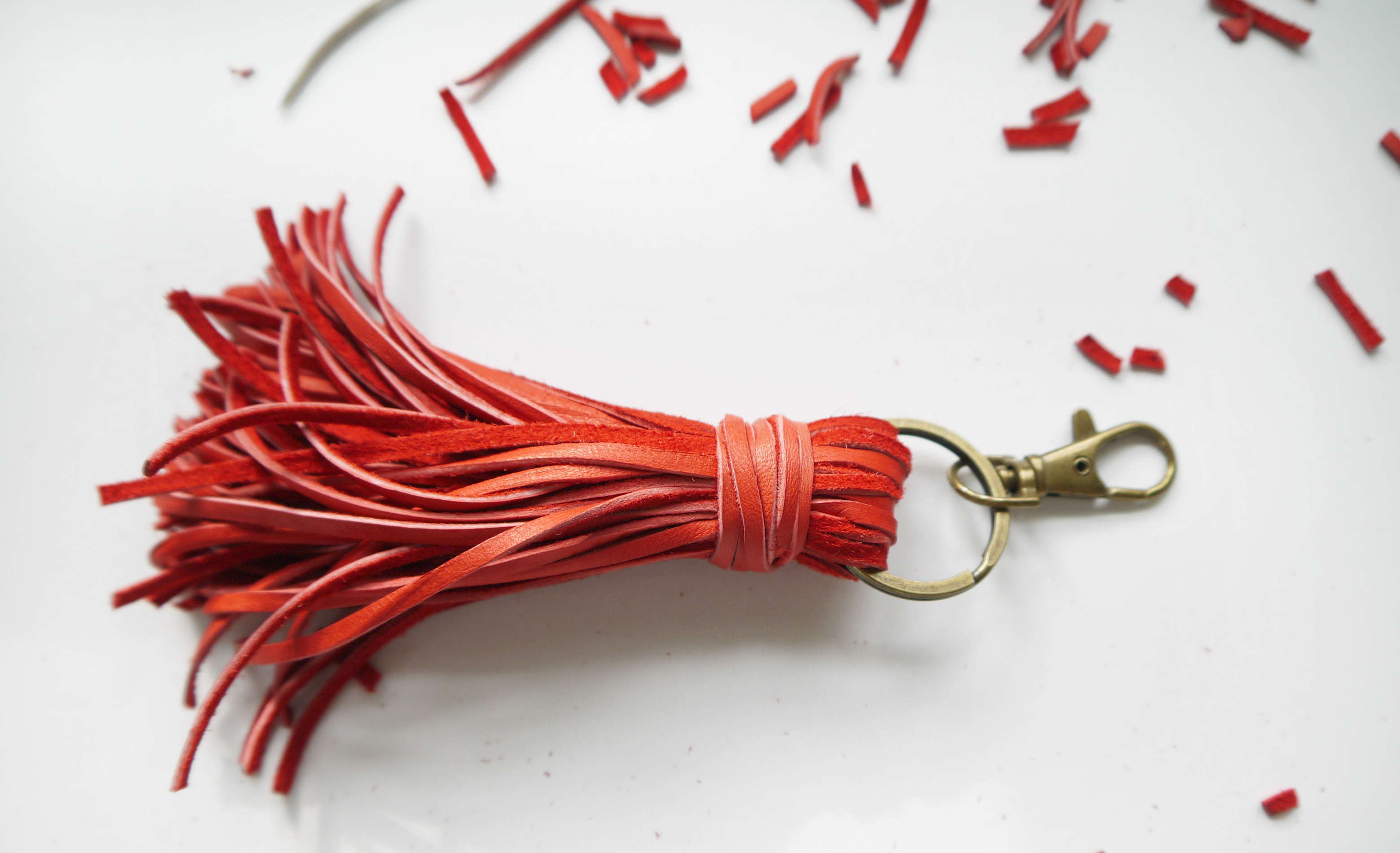 LEATHER TASSLE 1.jpg