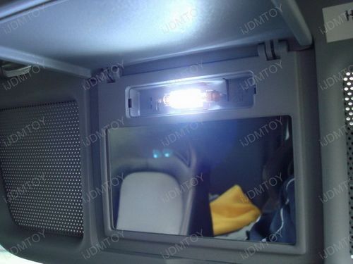 LED-vanity-mirror-3.jpg