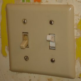 LIghtSwitch.jpg