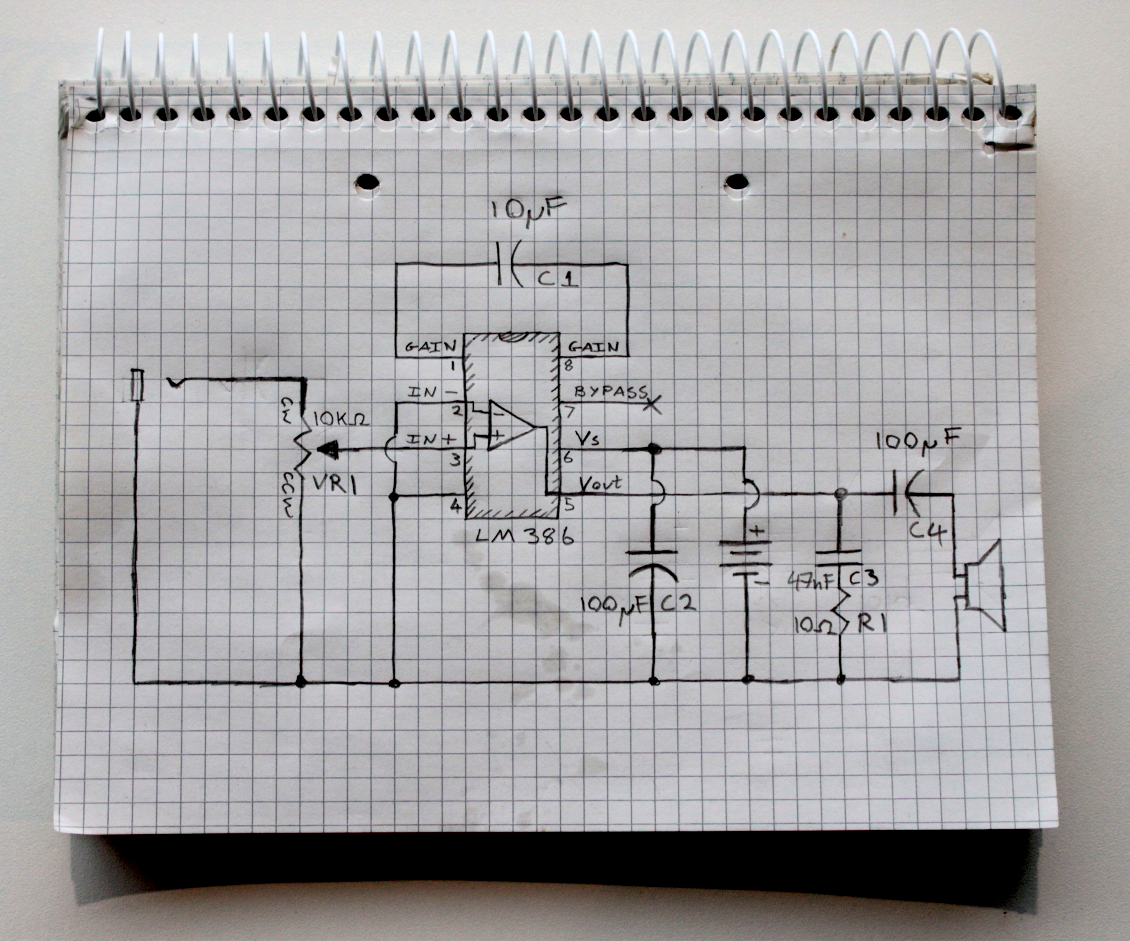 LM386_amp_schematic.png