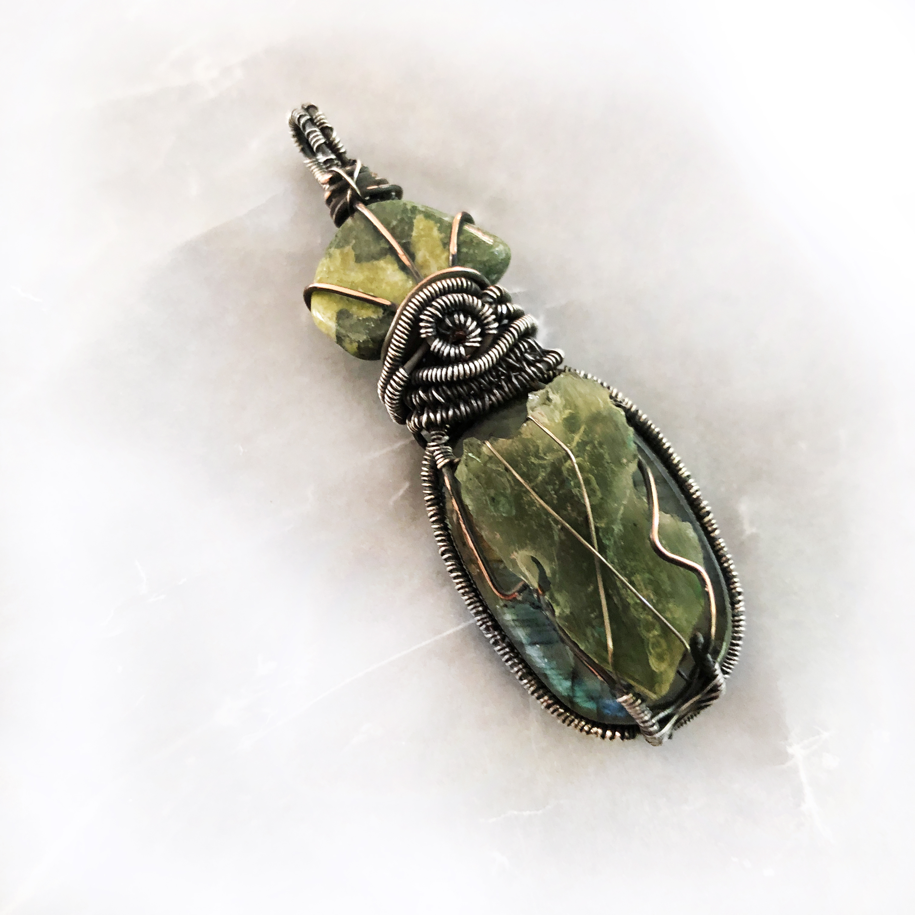 Labradorite Moldavite Pend Custom 09.jpg