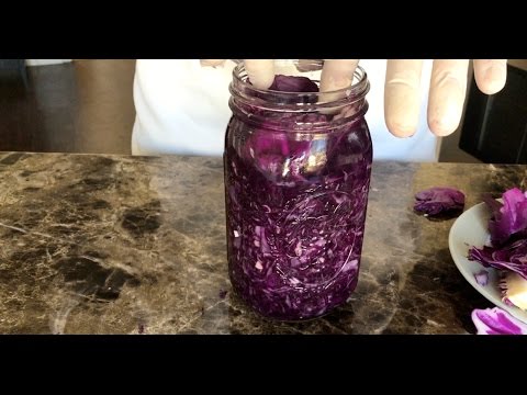 Lacto-Fermented Garlic Sauerkraut Recipe in just 10 minutes