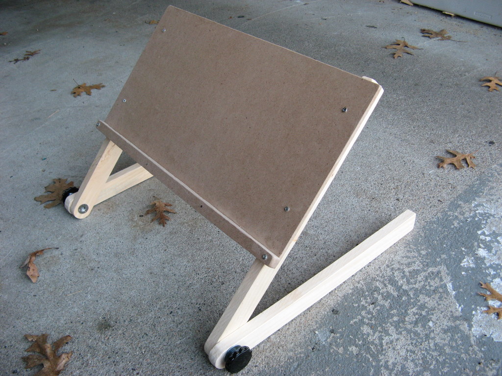 Laptop stand - 30.jpg