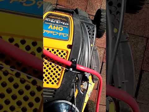 Lawn mower running without carburetor