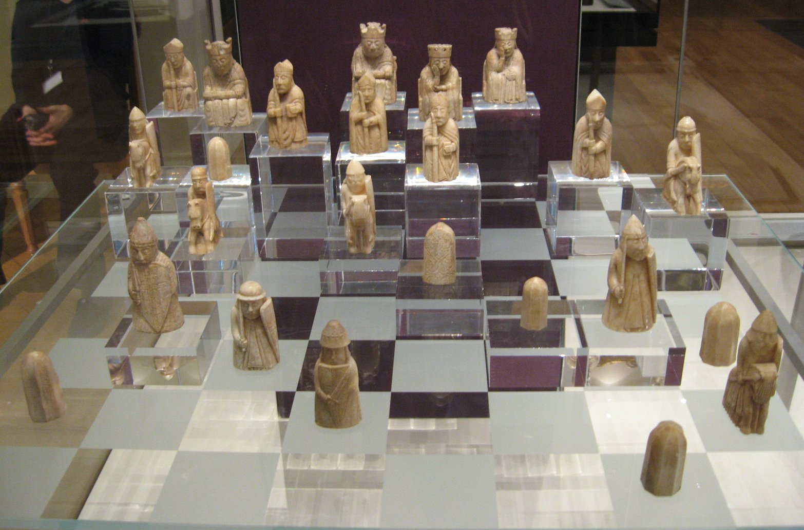 Lewis-chessmen08.jpg