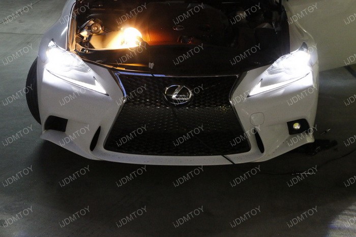 Lexus-IS-F-Fog-Installation-13.jpg