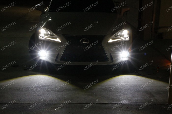 Lexus-IS-F-Fog-Installation-21.jpg