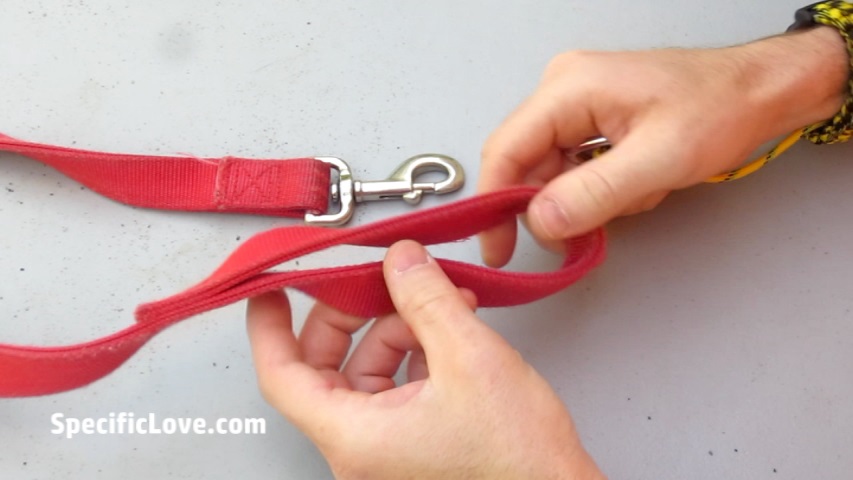 Life Hacks with Carabiners 001.jpg