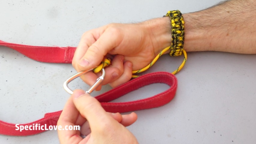 Life Hacks with Carabiners 003.jpg