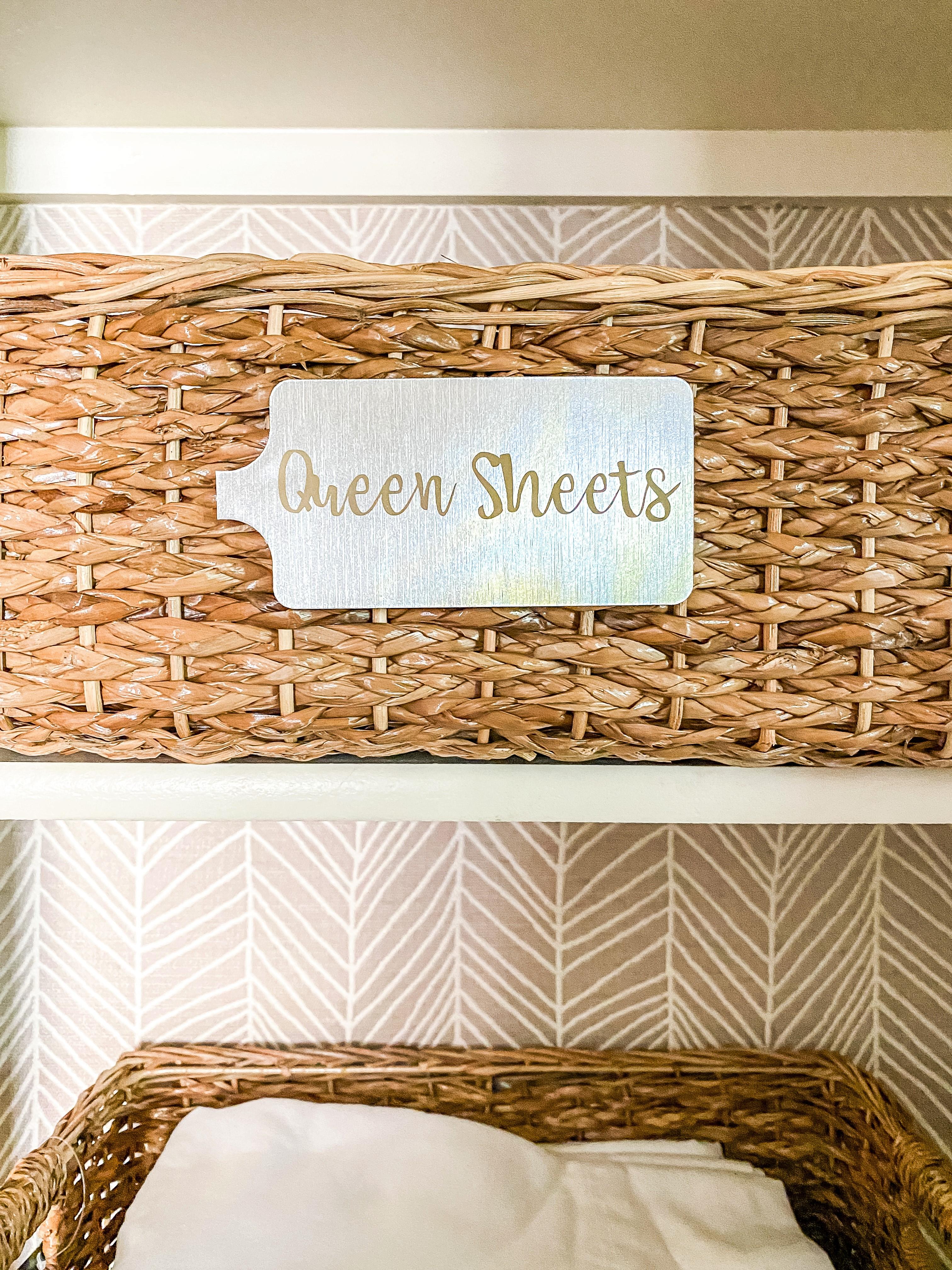 Linen Closet Organization with Cricut25.JPG