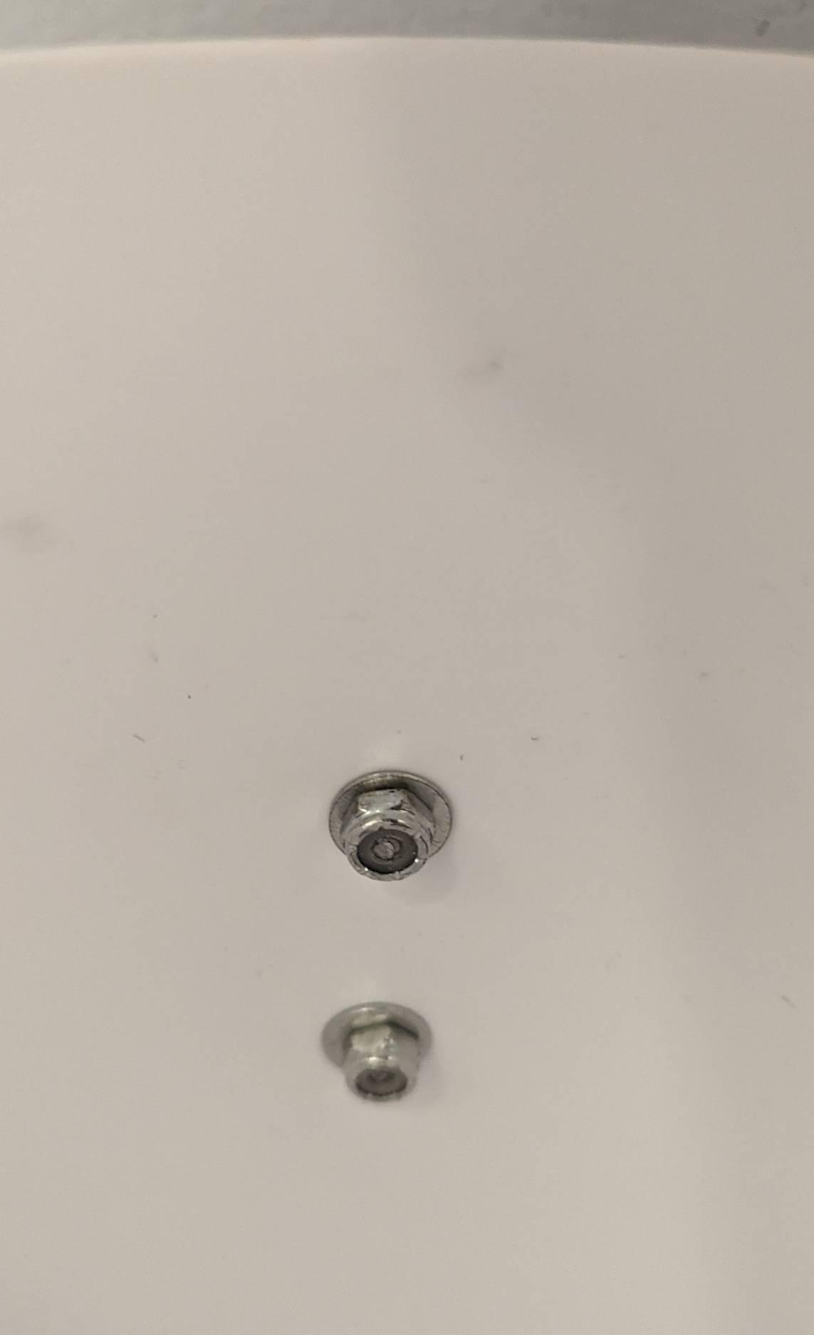 Locknuts inside.jpg