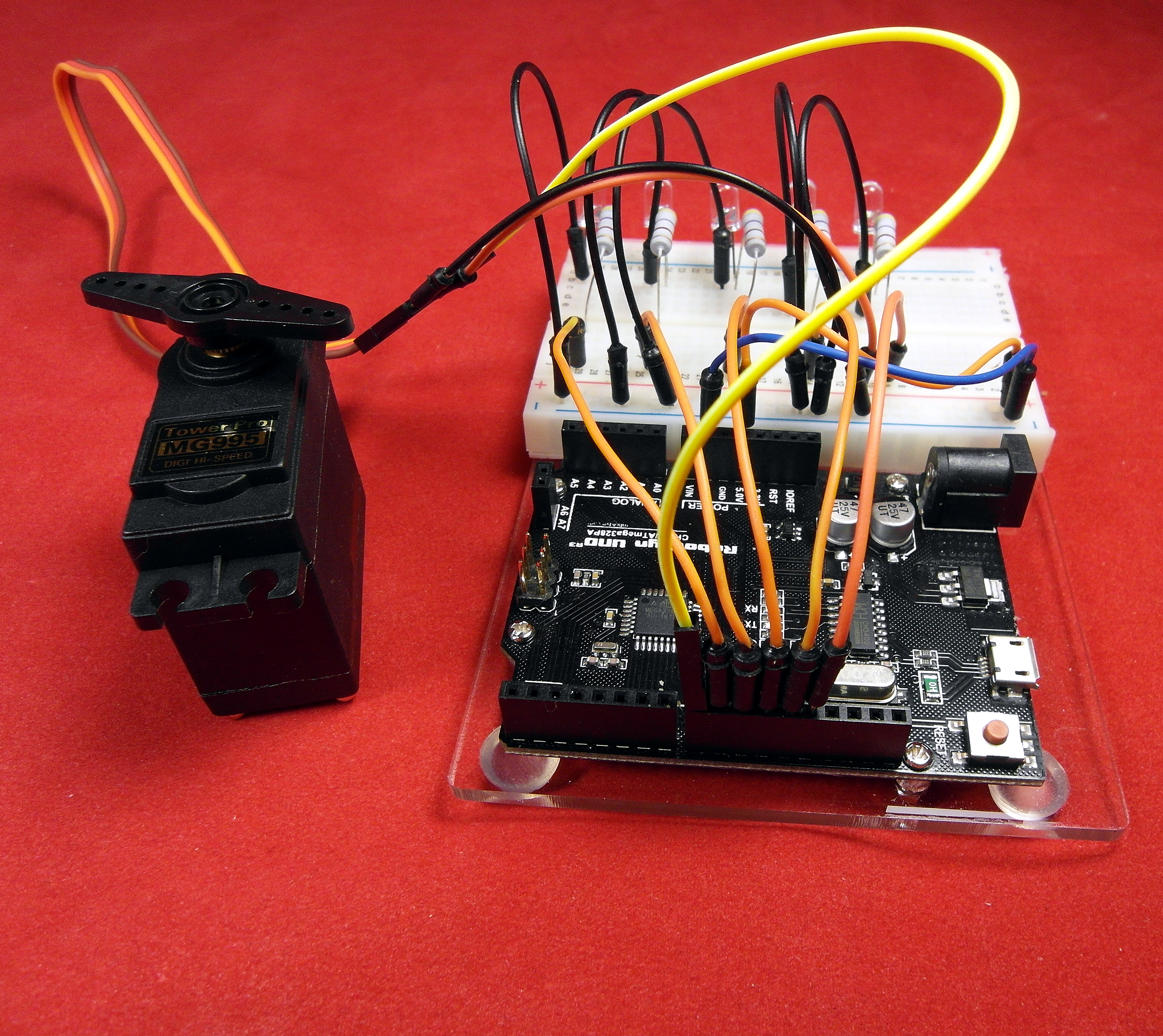 MG995 Servo Setup-2-3.jpg