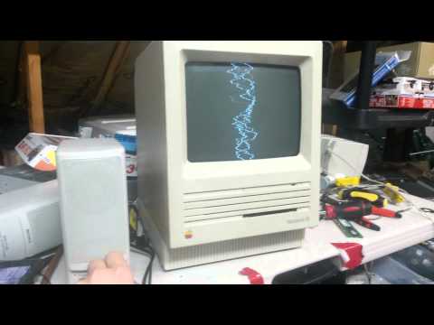 Macintosh SE audio visualizer