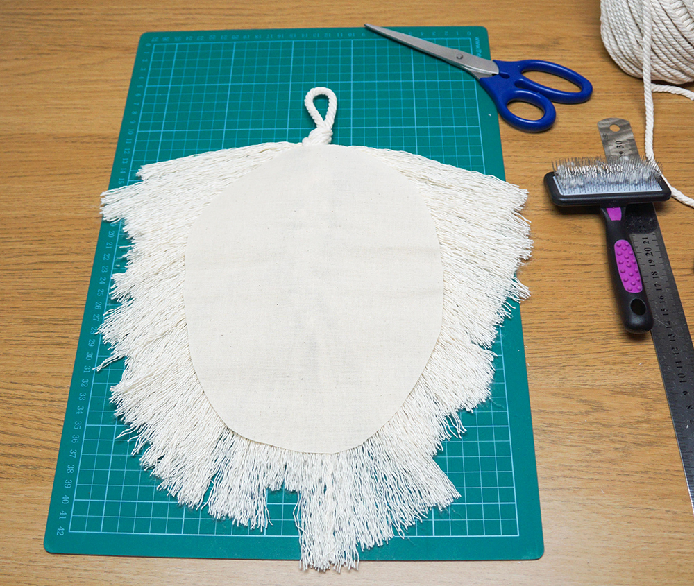 Macrame Feather 41.jpg