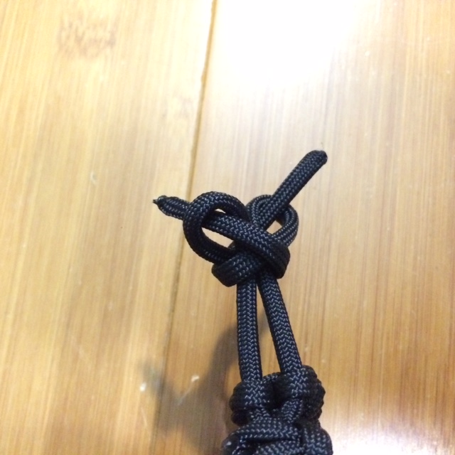 Mad Max Paracord Bracelet 1 (14).JPG