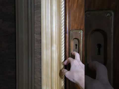 Magnet door close solution for pocket door