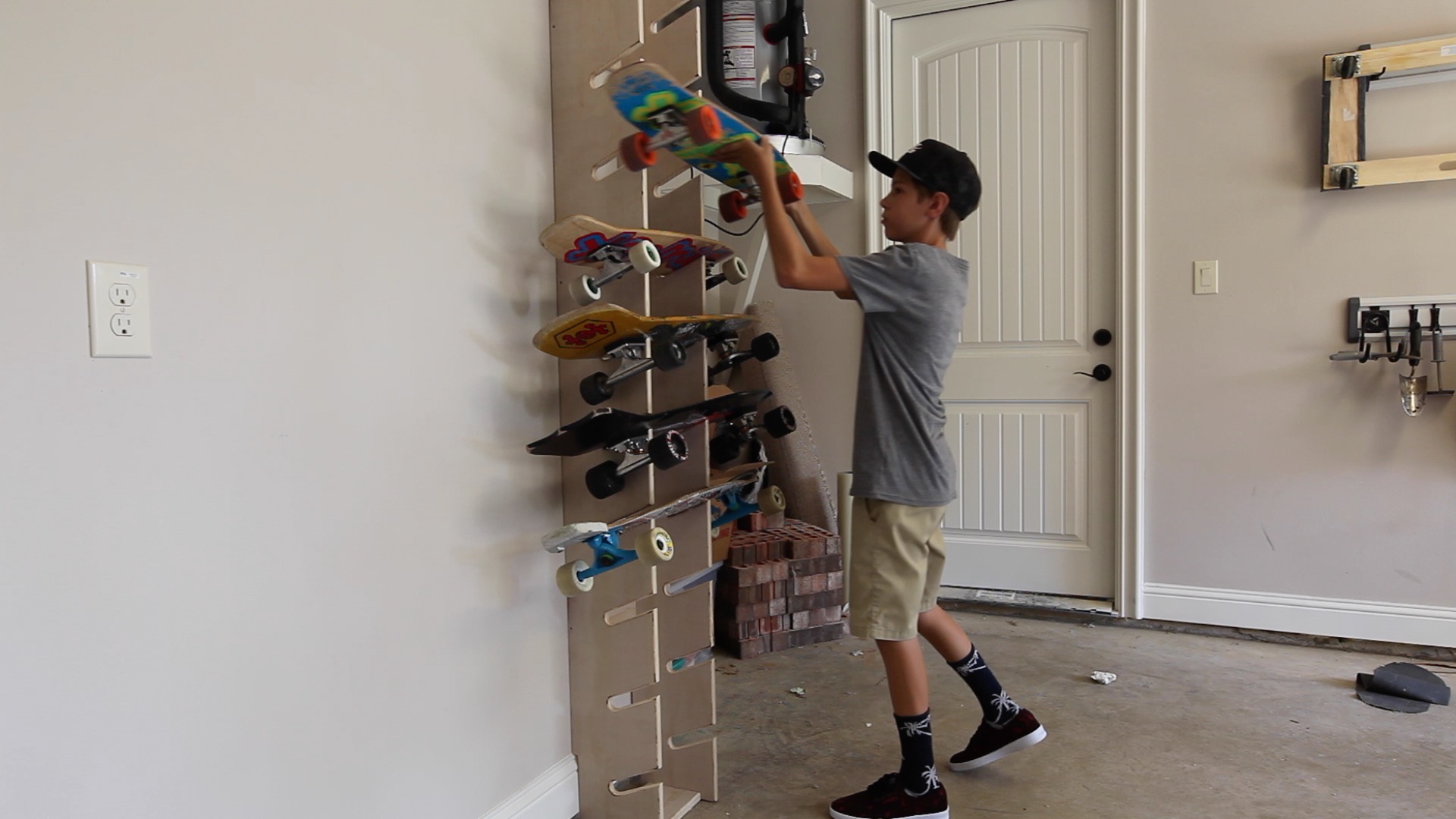 Make a Skateboard Rack 0015.jpg