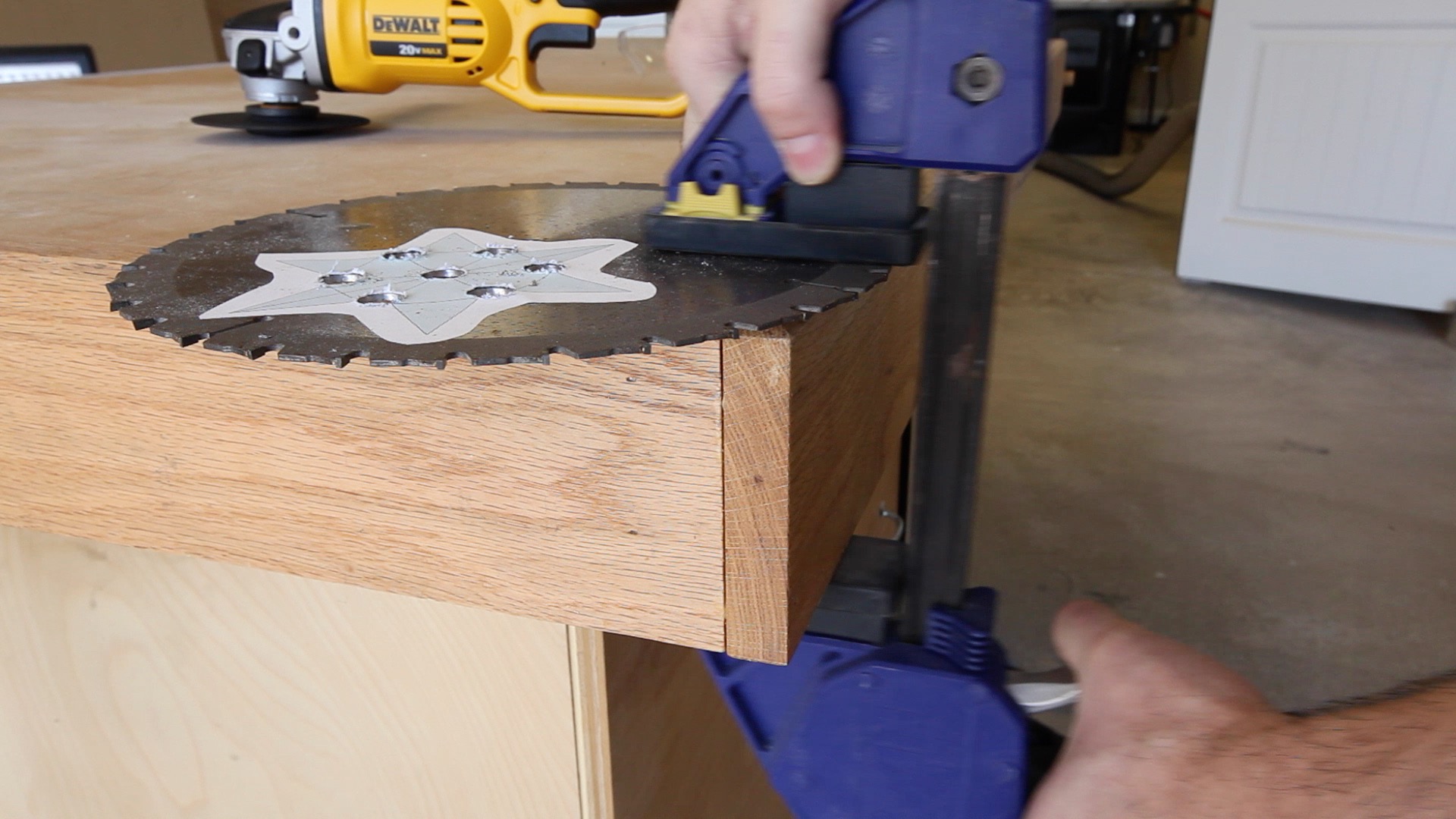 Make a Throwing Star from a Saw Blade 0007.jpg