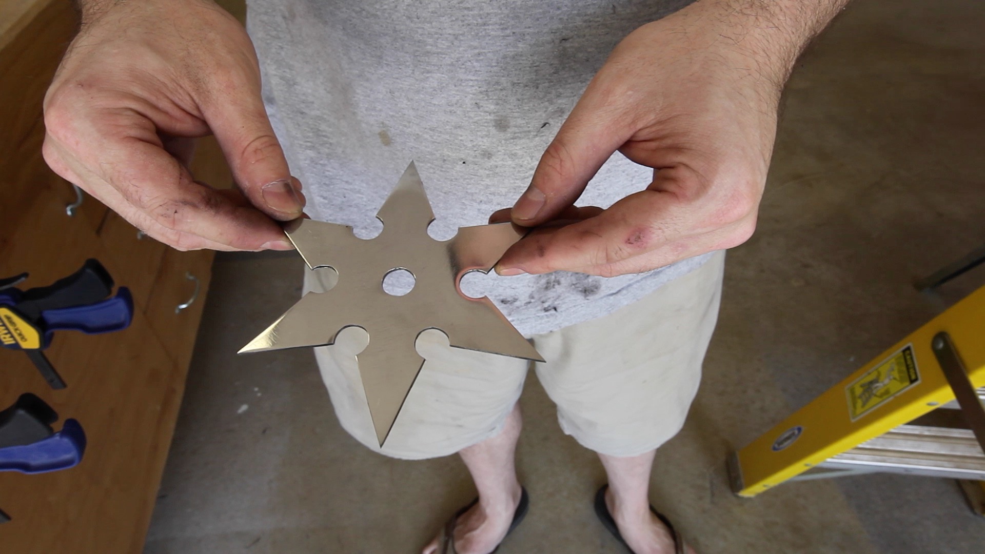 Make a Throwing Star from a Saw Blade 0017.jpg