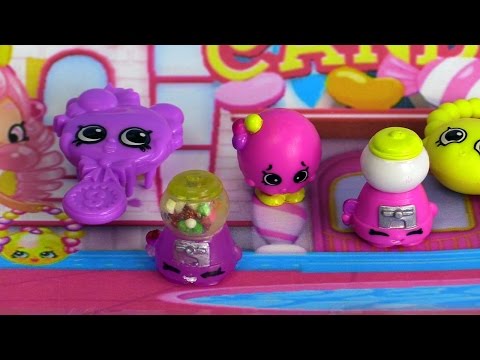 Make your own shake Shopkins with movable bubble gum.