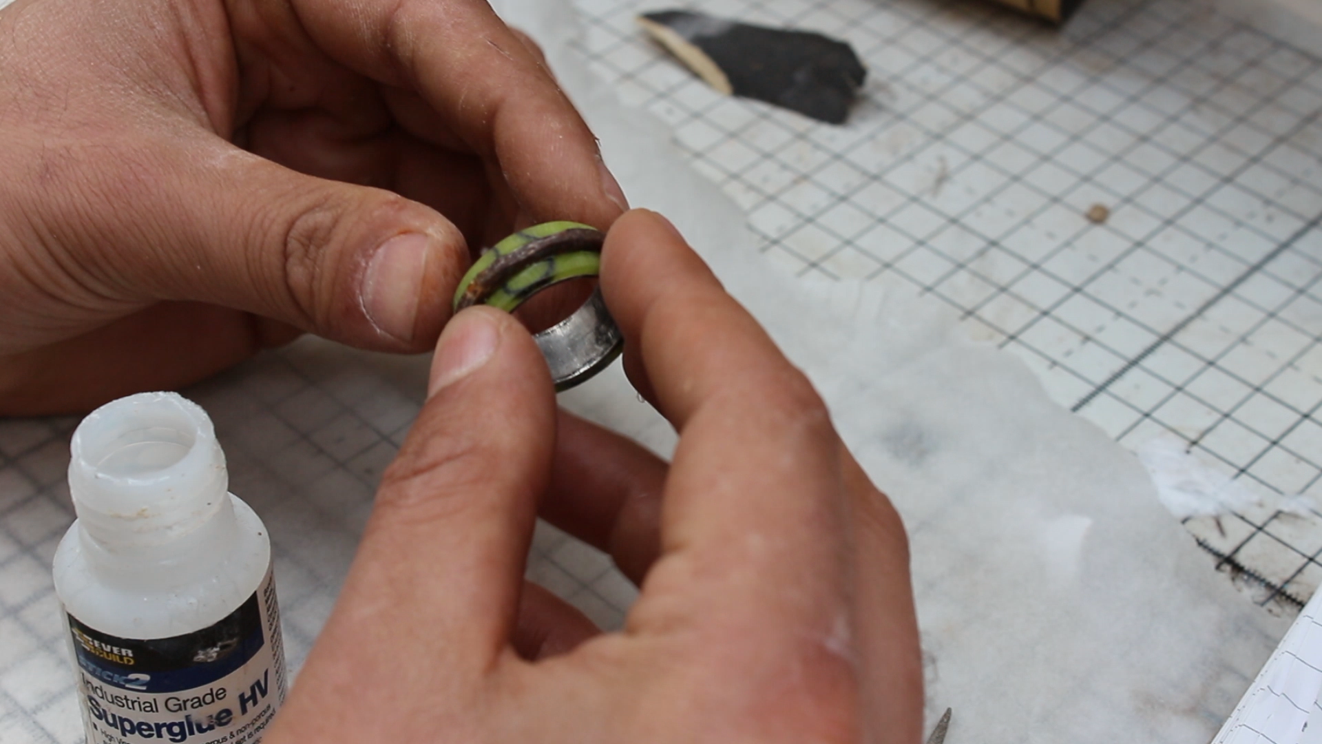 Making a dinosaur bone ring 25.bmp