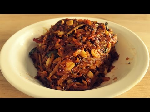 Mangai Thokku - A Versatile Green Mango Pickle Recipe - hissingcooker.com