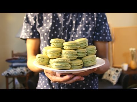 Matcha Green Tea Macarons (Macaron Monday Ep.2) | Josh Pan