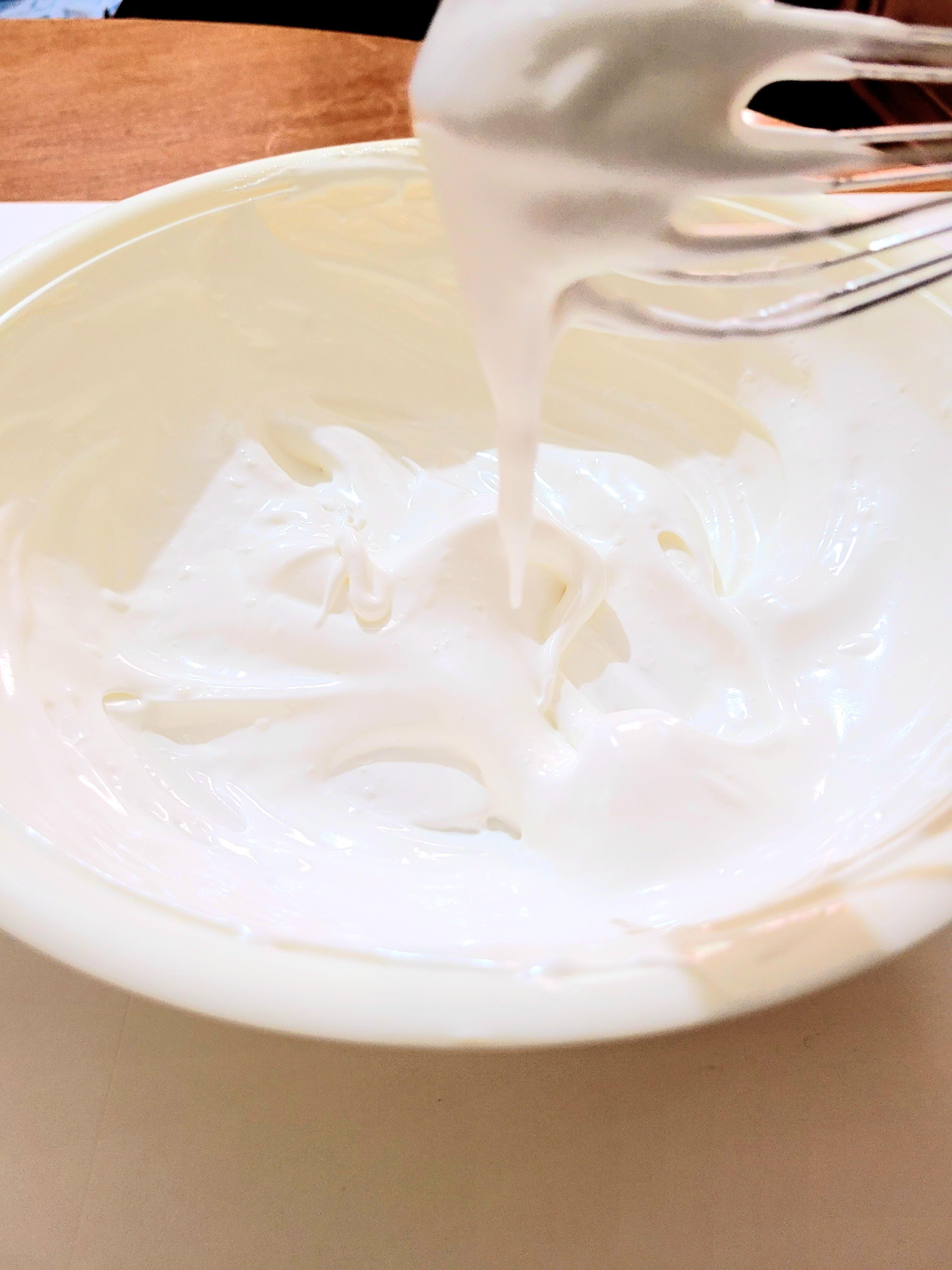 Meringue 3.jpg