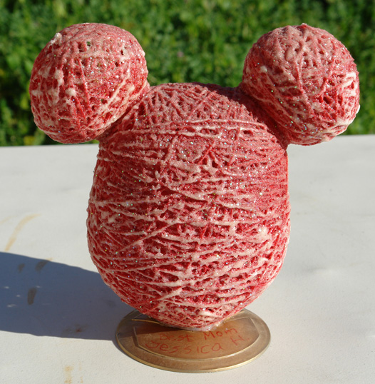 Mickey yarn baloon 4.jpg