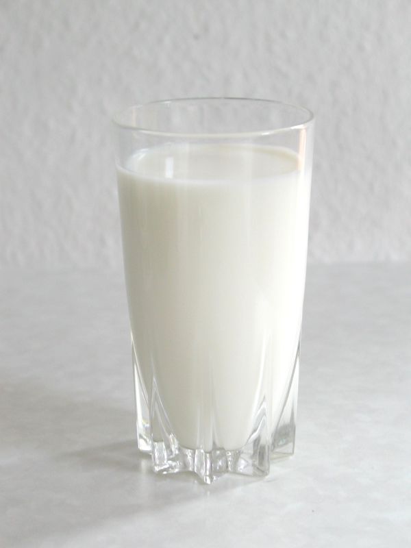 Milk_glass.jpg