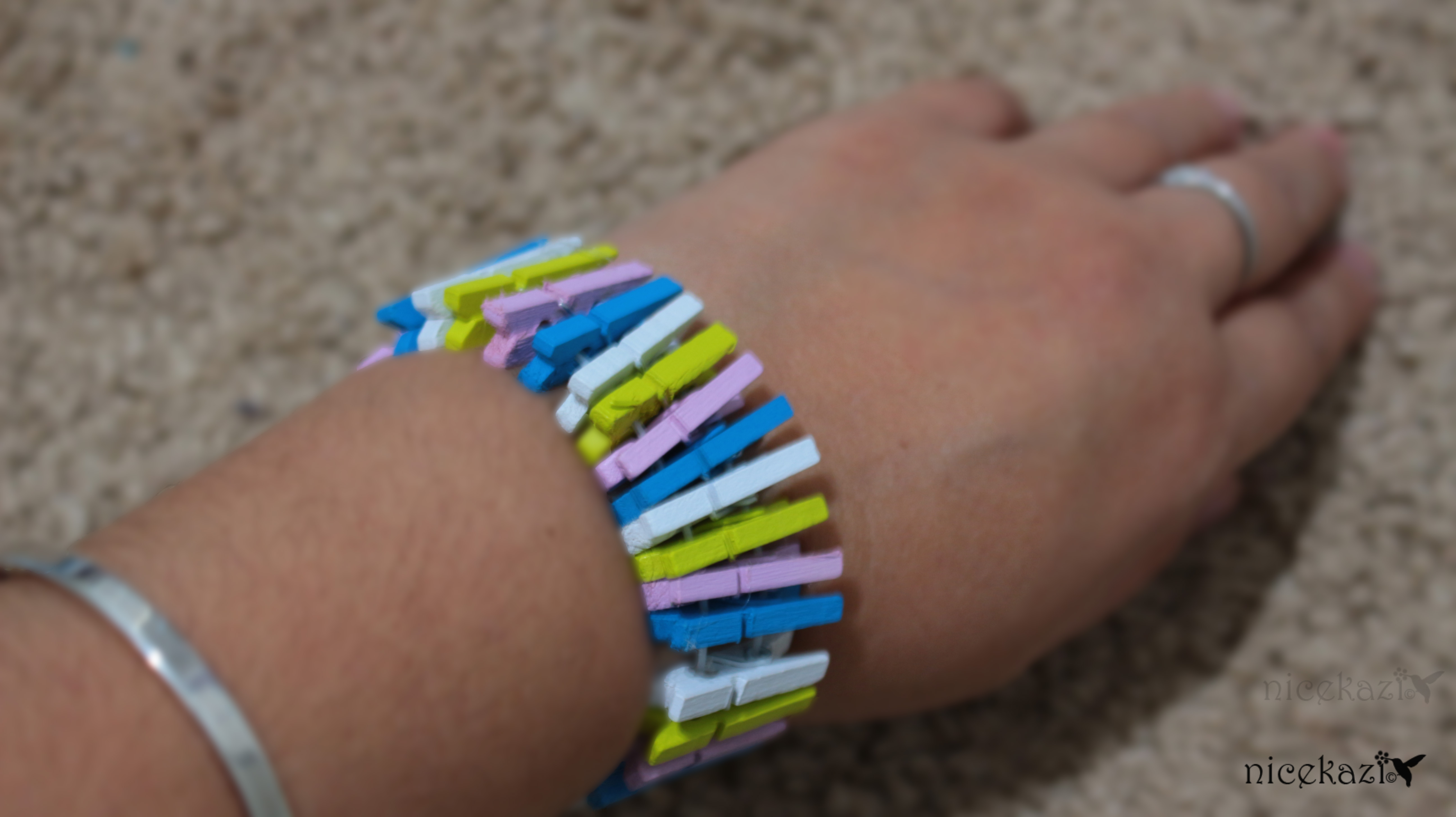 Mini-Clothespins-Bracelet.jpg