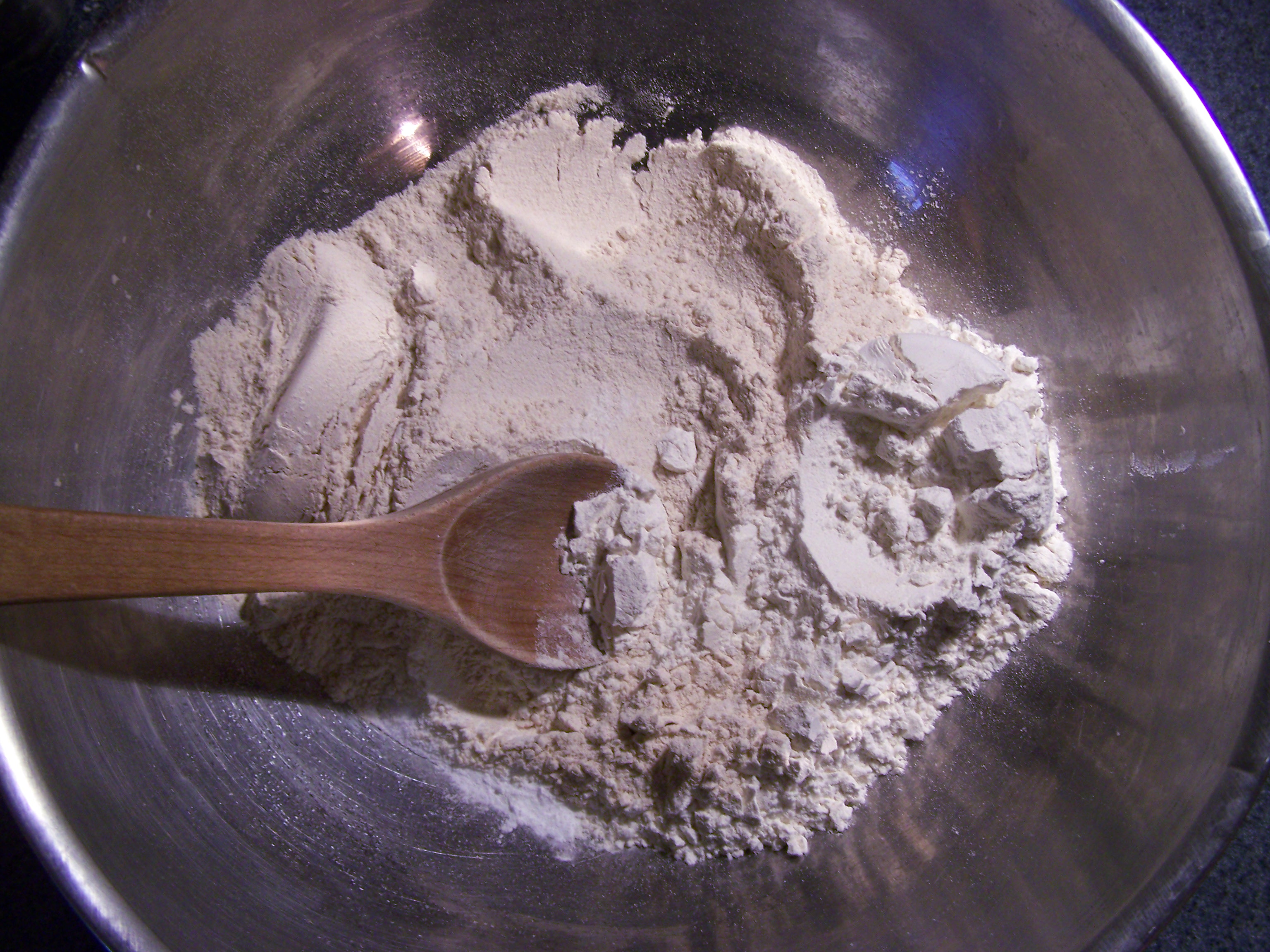 MixingFlour.JPG