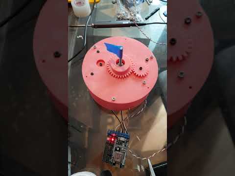 Moire Illusion - 3D Printed - motor mechanism