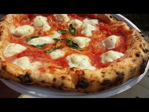 My fast ignition - How to light the fire in Wood fired pizza Oven Pizza Party