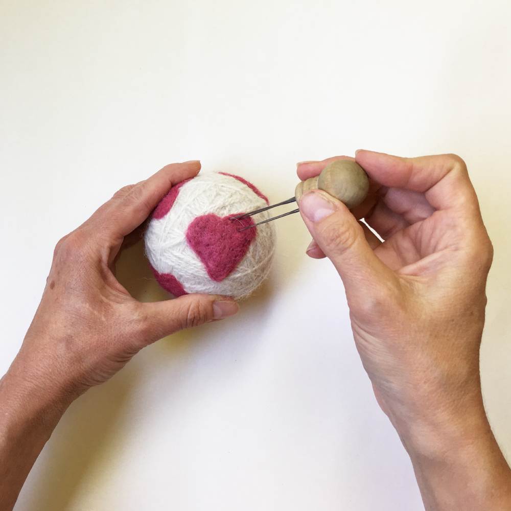 Needle Felt on a Wool Dryer Ball 1000.jpg