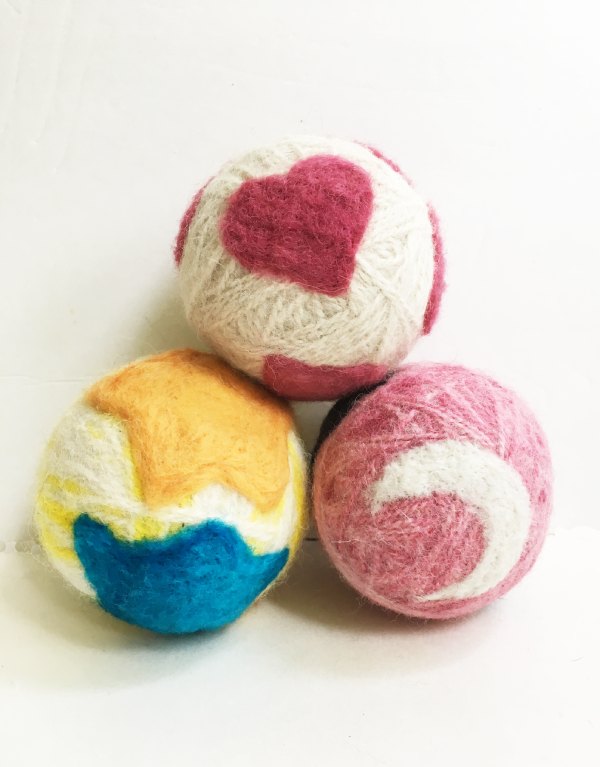 Needle Felted DIY Wool Dryer Balls 600.jpg