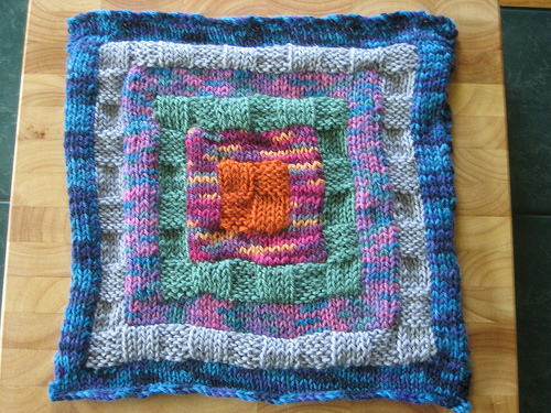 Nesting Squares Block.jpg