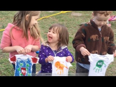 Newborn Onesie Gift Craft (Easy and FUN)