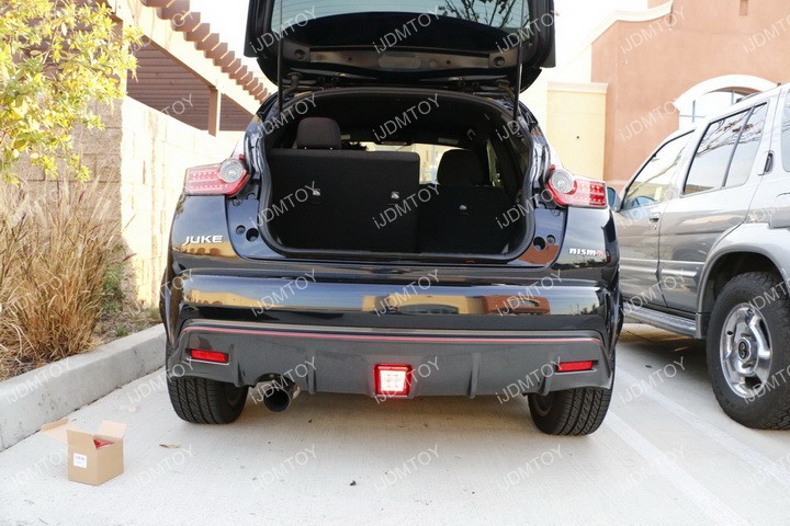 Nissan-Juke-Rear-Fog-Light-Install-20.JPG