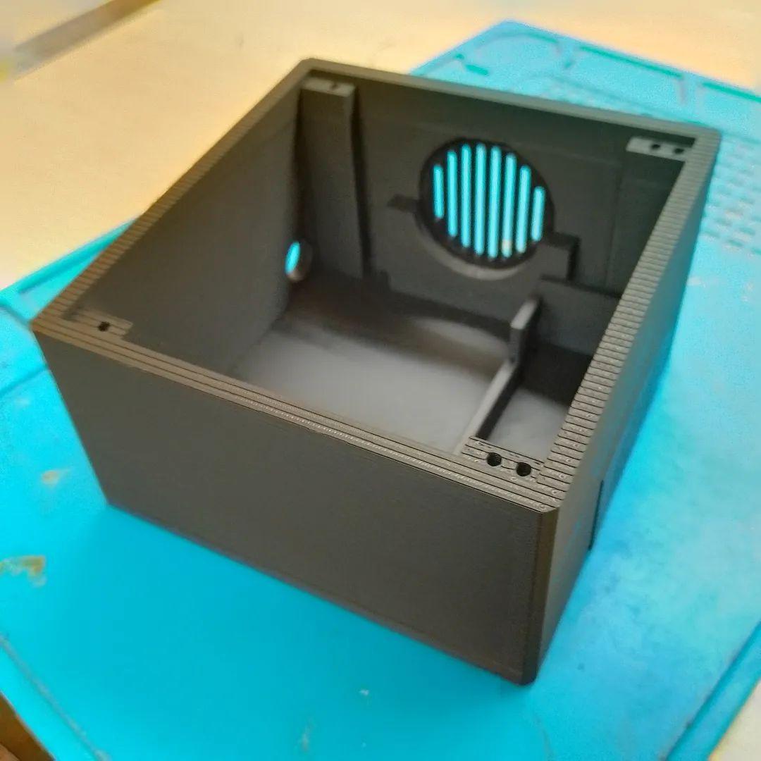 NoiseToaster_3DPrintedEnclosure_02.jpg