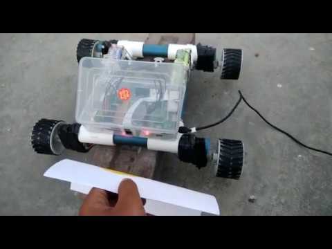 Object Tracking with Raspberry Pi - Self Driving Rover