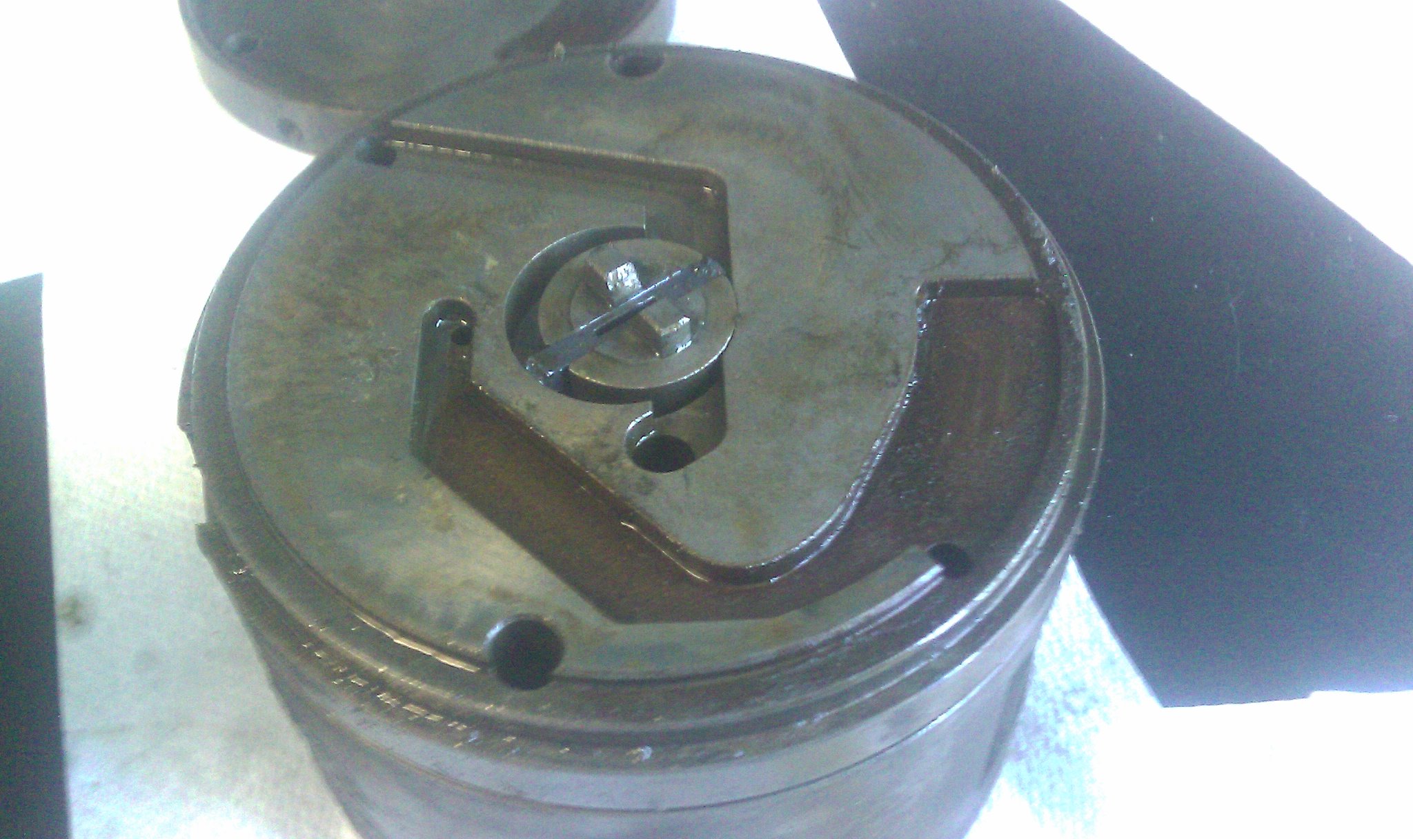 OilPump Closeup.jpg